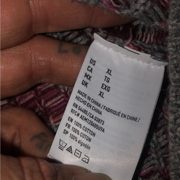 American Eagle hooded sweater - Picture 4 of 4